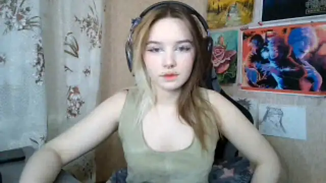Snapshot of MilaTyan chatting on 26, 4, 2026 MilaTyan online show from 26, 4, 2026