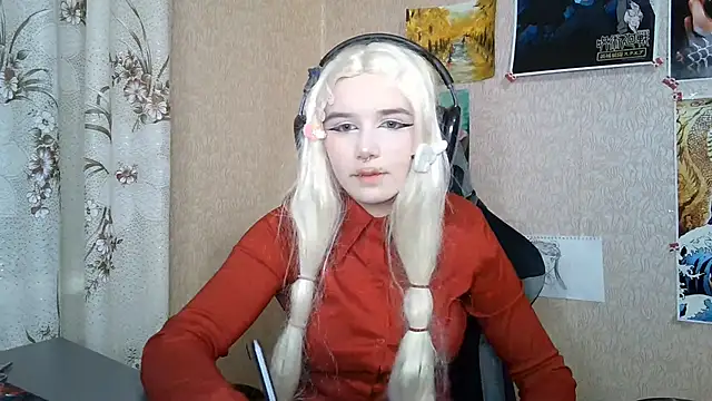 Snapshot of MilaTyan chatting on 23, 4, 2026 MilaTyan online show from 23, 4, 2026
