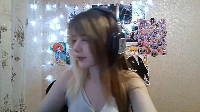 Snapshot of MilaTyan chatting on 23, 7, 2026 MilaTyan online show from 23, 7, 2026
