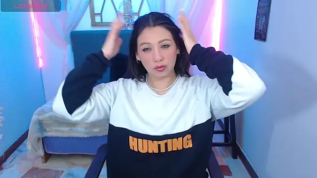 AvaHarper  online show from 13, 4, 2026