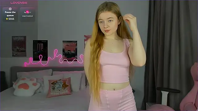 EvaRaee online show from 17, 3, 2026