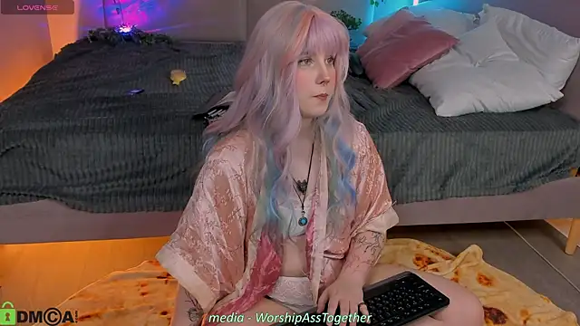 candy yeah online show from 18, 4, 2026