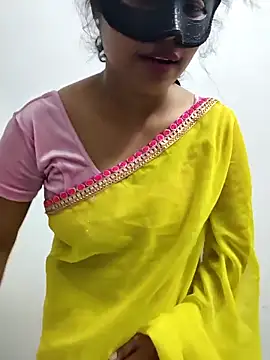 Cute-aryaa online show from 13, 4, 2026