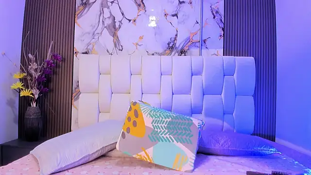 alisstarr online show from 8, 4, 2026