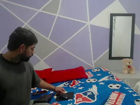 couple  hott069 online show from 3, 3, 2026