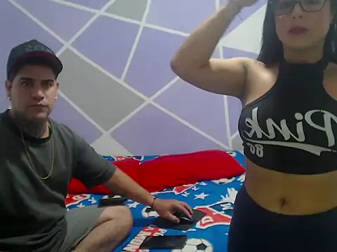 couple  hott069 online show from 4, 3, 2026