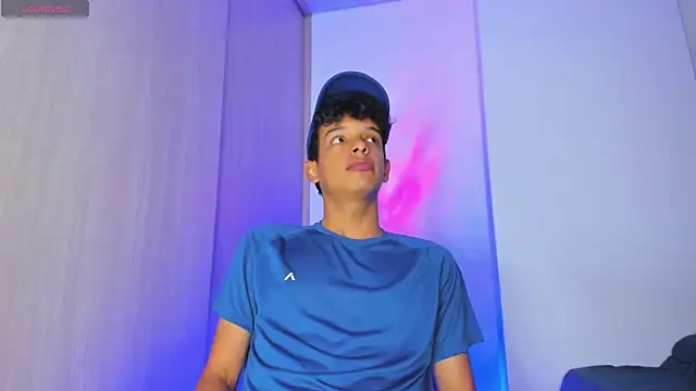 Maxfrost1 online show from 18, 4, 2026