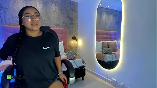 Snapshot of brithanycampbell chatting on 17, 5, 2026 brithanycampbell online show from 17, 5, 2026