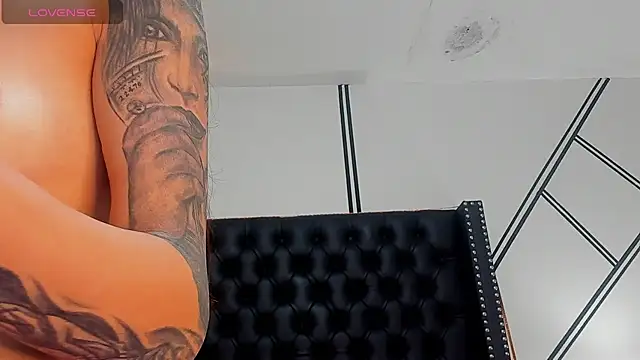 evangeline valencia online show from 19, 2, 2026