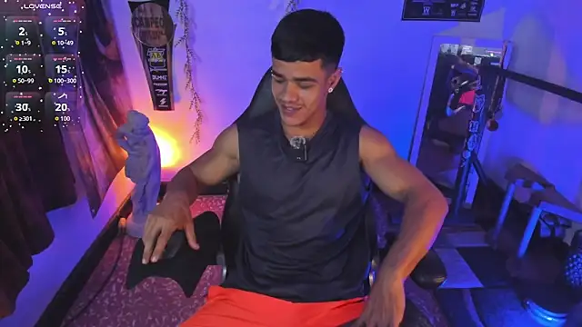 Snapshot of Rob_zaens33 chatting on 4, 3, 2026 Rob zaens33 online show from 4, 3, 2026