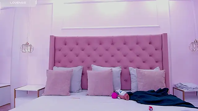  gaby blake  online show from 1, 3, 2026