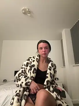 Snapshot of Amberbanxx chatting on 17, 3, 2026 Amberbanxx online show from 17, 3, 2026
