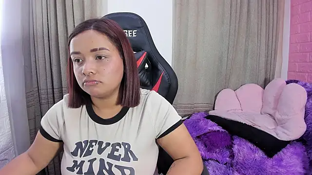 Sienna Lux01 online show from 25, 2, 2026