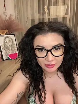 EvaPatricia online show from 22, 2, 2026