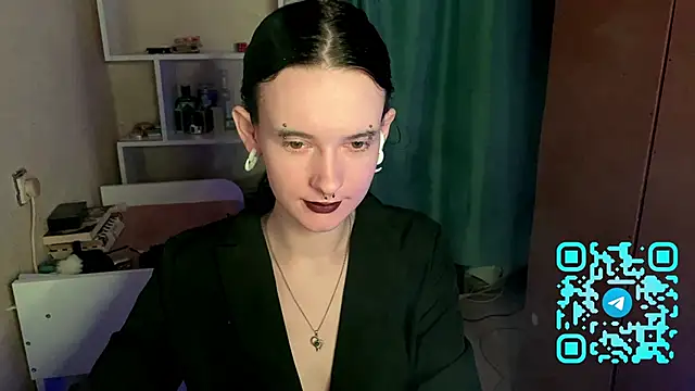 MabelDefina online show from 18, 4, 2026