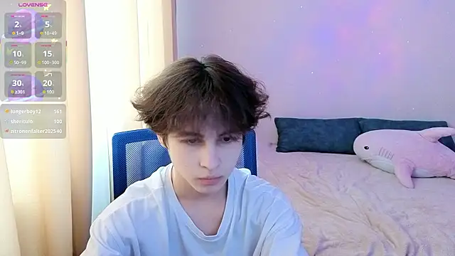  LukaHayes  online show from 19, 2, 2026