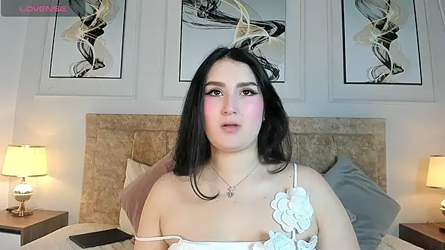 Snapshot of zoe_moon__ chatting on 12, 5, 2026 zoe moon online show from 12, 5, 2026