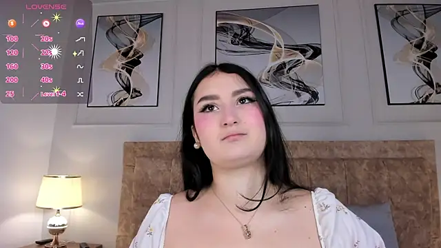 Snapshot of zoe_moon__ chatting on 7, 5, 2026 zoe moon online show from 7, 5, 2026