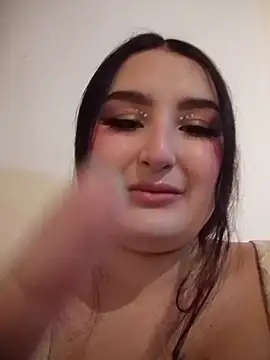 Snapshot of zoe_moon__ chatting on 27, 5, 2026 zoe moon online show from 27, 5, 2026