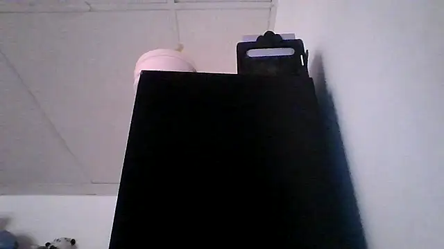 pocahontas hotty online show from 4, 4, 2026