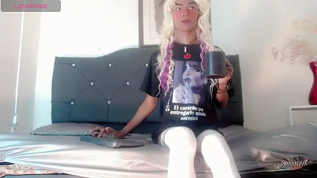 suzume Mendez online show from 19, 3, 2026