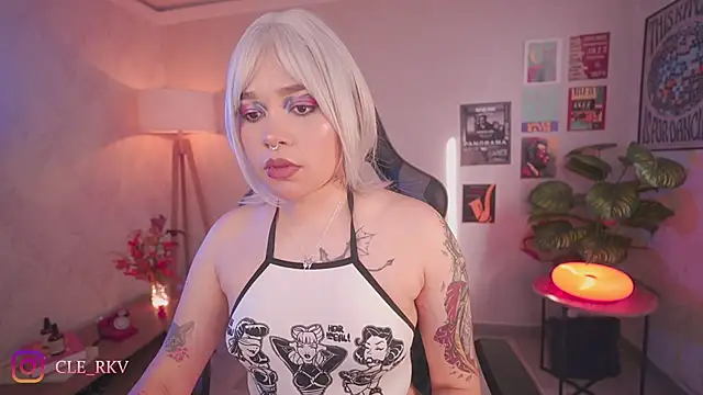violette clerk1  online show from 4, 6, 2026