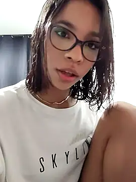 Snapshot of zara_leee chatting on 11, 6, 2026 zara leee online show from 11, 6, 2026