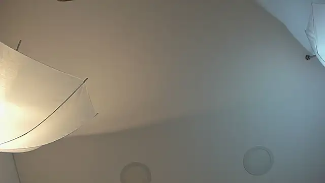 Mia Bailey  online show from 24, 3, 2026