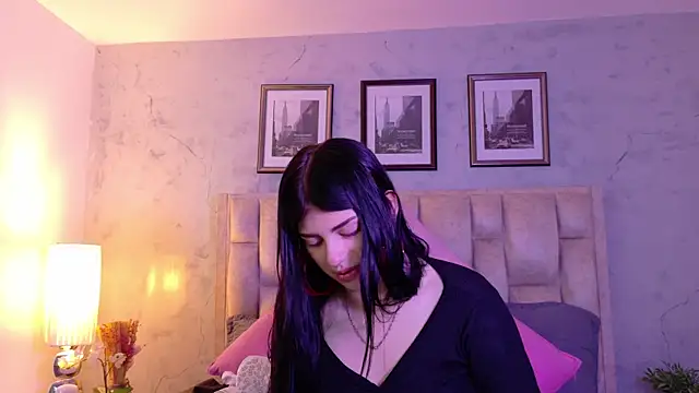 Snapshot of IsabellaRossi chatting on 14, 5, 2026 IsabellaRossi online show from 14, 5, 2026