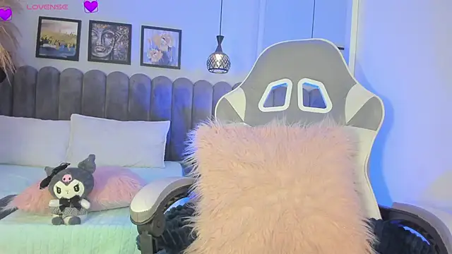 Bella  Peach online show from 3, 4, 2026