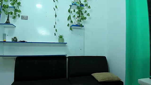 luna sex hot  online show from 25, 2, 2026