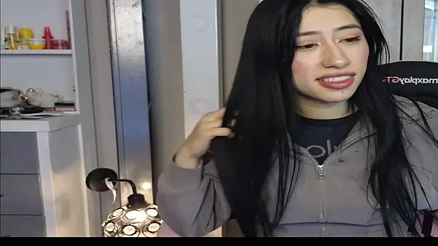 Snapshot of nath1_ chatting on 8, 5, 2026 nath1 online show from 8, 5, 2026