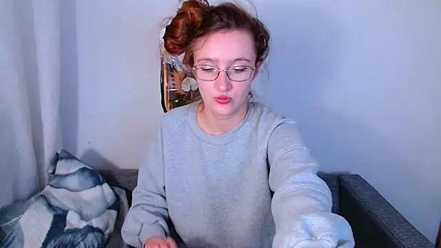 Snapshot of miay_here_ chatting on 26, 5, 2026 miay here online show from 26, 5, 2026