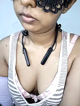 Snapshot of ASHANYA_JAYASOORIYA chatting on 16, 5, 2026 ASHANYA JAYASOORIYA online show from 16, 5, 2026