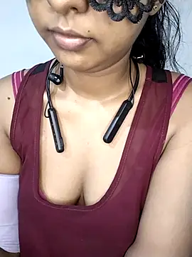 Snapshot of ASHANYA_JAYASOORIYA chatting on 27, 4, 2026 ASHANYA JAYASOORIYA online show from 27, 4, 2026