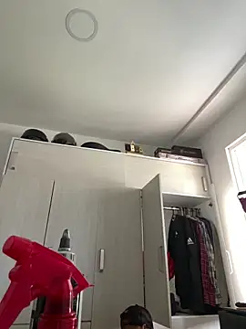 katasanz online show from 4, 3, 2026