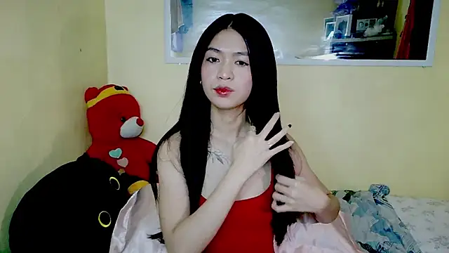 Snapshot of Luna_Moonfang chatting on 4, 7, 2026 Luna Moonfang online show from 4, 7, 2026