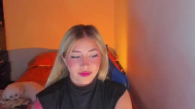 Snapshot of saradiazxxx chatting on 3, 5, 2026 saradiazxxx online show from 3, 5, 2026