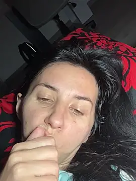 Oliviyalove  online show from 31, 5, 2026