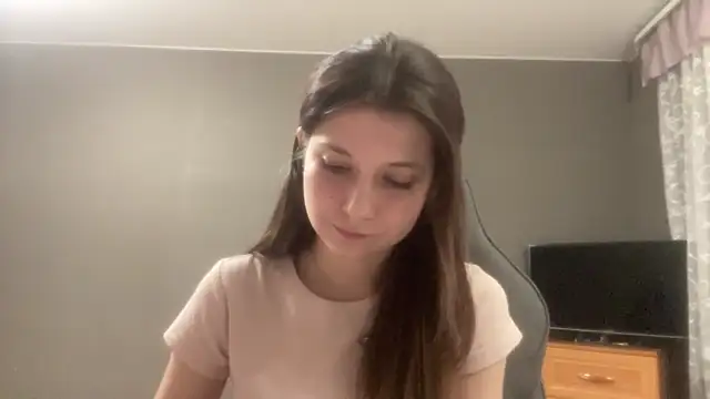 LunnaBliss online show from 10, 3, 2026