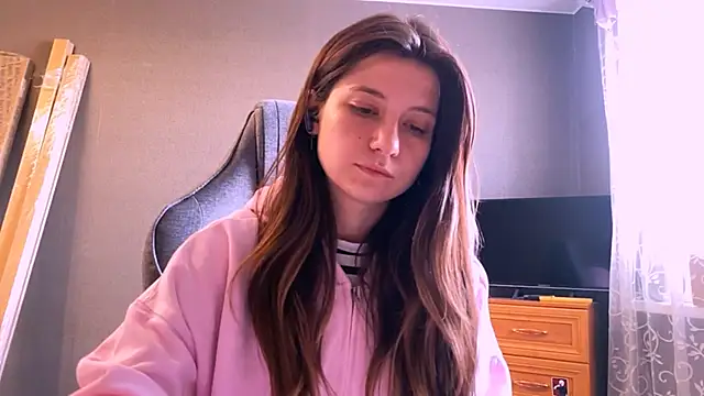 LunnaBliss online show from 12, 4, 2026