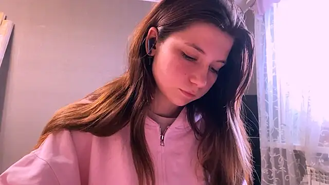 LunnaBliss online show from 10, 4, 2026