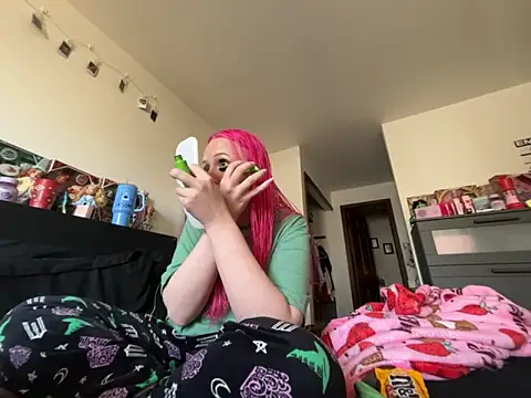 pinkhairfun16 online show from 4, 3, 2026