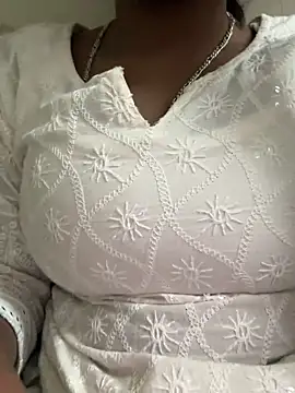 meenu cuties online show from 19, 3, 2026