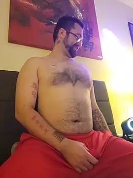 Snapshot of LargeLith chatting on 29, 5, 2026 LargeLith online show from 29, 5, 2026