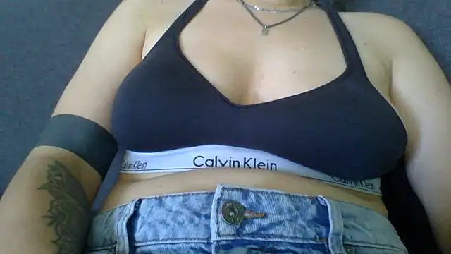 Snapshot of Geileboef28 chatting on 23, 6, 2026 Geileboef28 online show from 23, 6, 2026