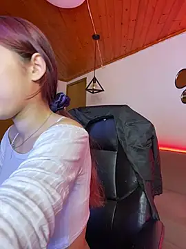 Maraia pink18 online show from 17, 3, 2026