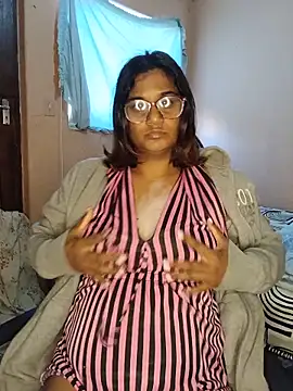 Snapshot of indianstrawberrylips4u chatting on 1, 6, 2026 indianstrawberrylips4u online show from 1, 6, 2026
