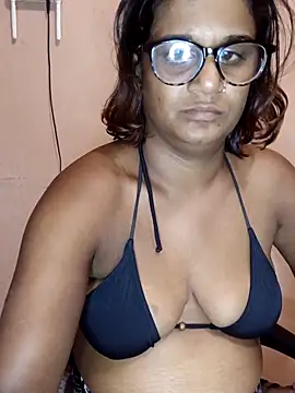 indianstrawberrylips4u online show from 31, 3, 2026