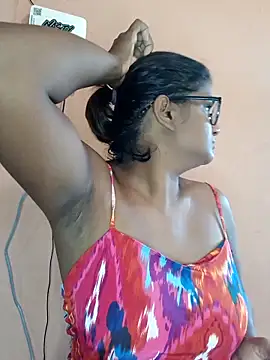 indianstrawberrylips4u online show from 7, 3, 2026